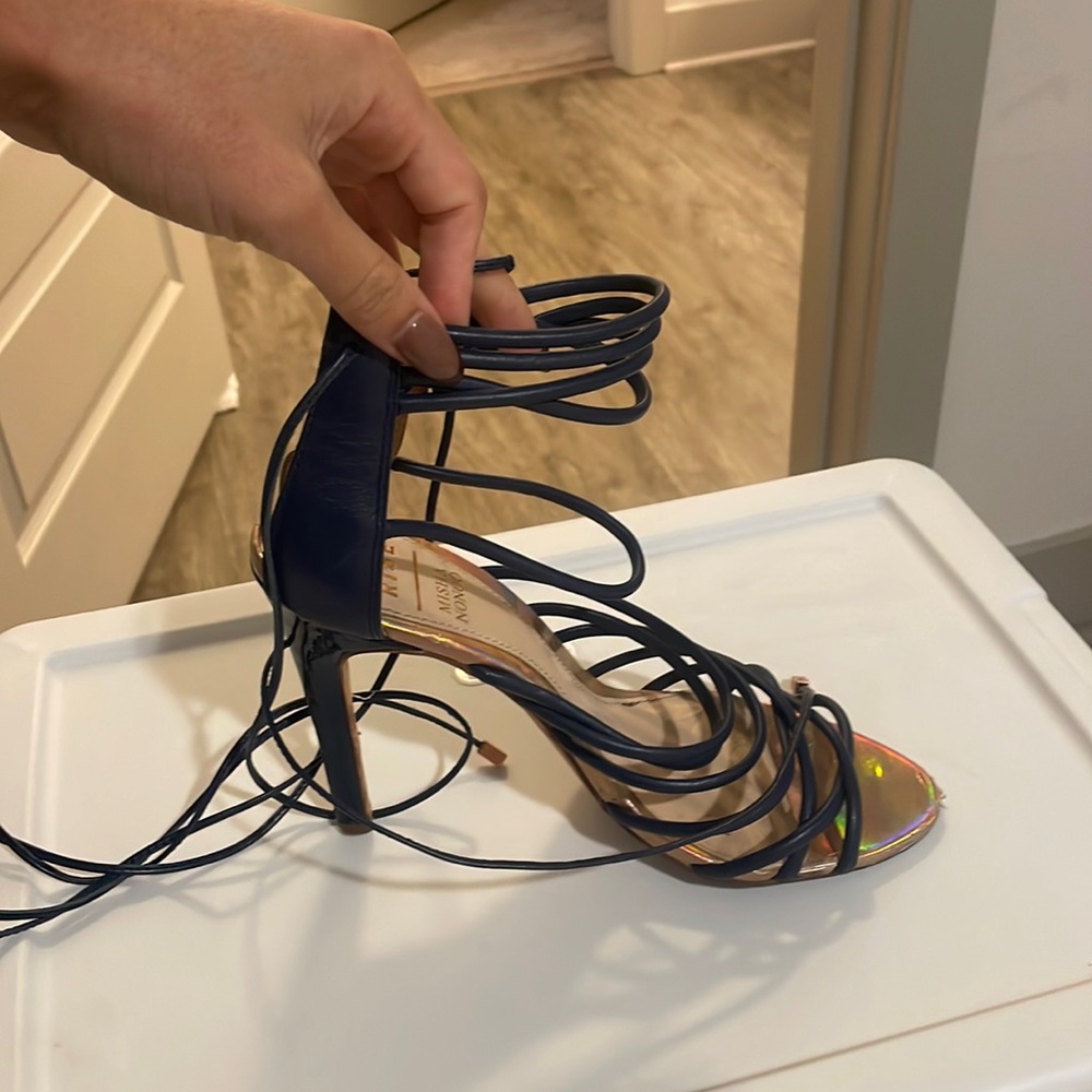Also blue heels